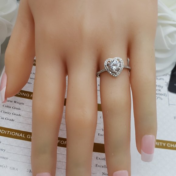 1 Carat Moissanite Heart Shaped Ring 925 Sterling Silver (RESIZABLE RING) - Picture 4 of 4